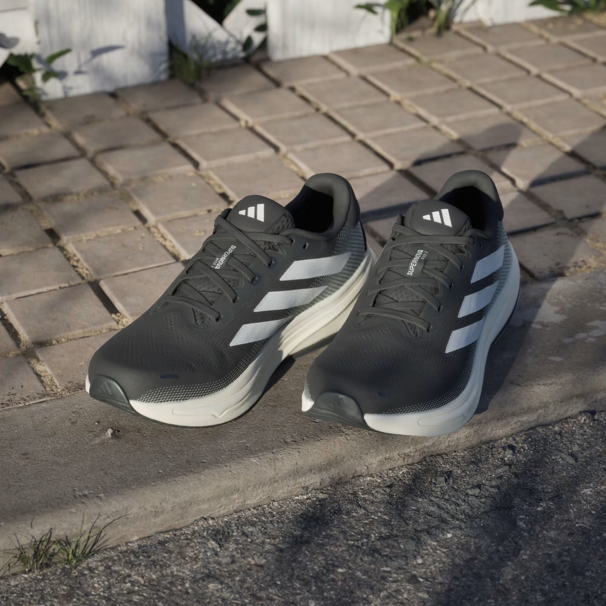 Adidas o1mle0426 Supernova Rise Low-Top Sneakers in Multicolor Size US 7.5 / EU 40-41 - 4 Thumbnail