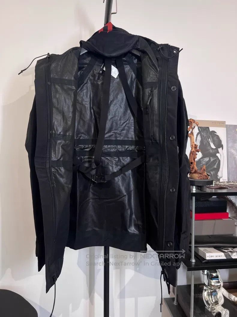Boris Bidjan Saberi Boris Bidjan Saberi 11by bbs J2C taped logo print jacket| Size US M / EU 48-50 / 2 - 3 Thumbnail