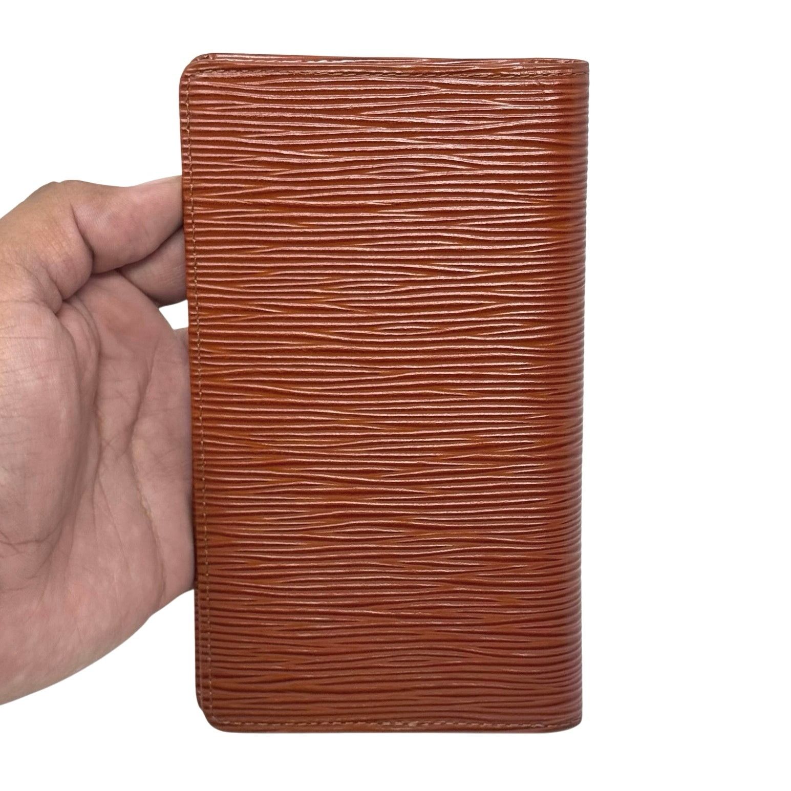 Louis Vuitton Louis Vuitton Long Wallet / Passport Case Size ONE SIZE - 5 Thumbnail