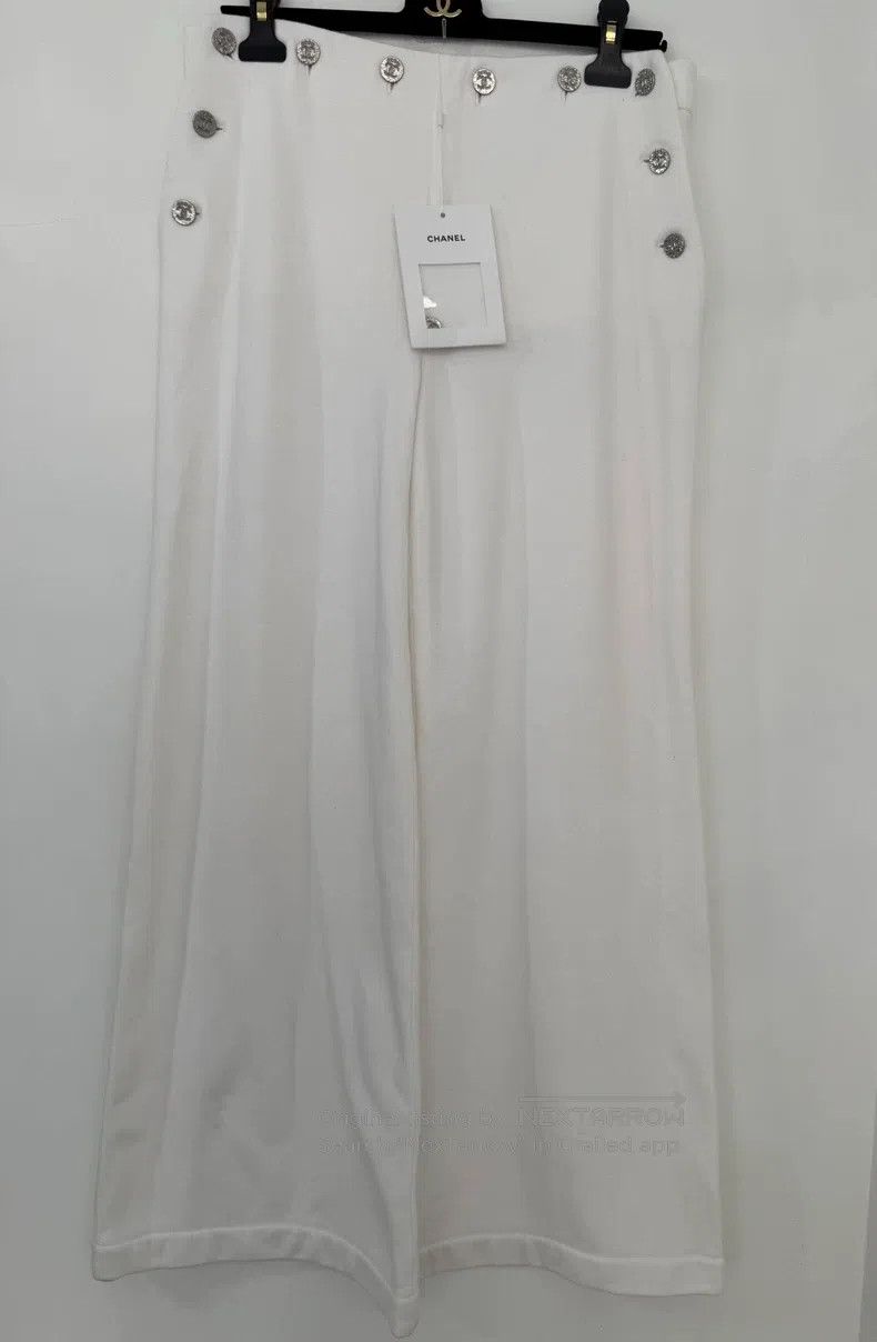 Chanel Chanel Series button white wide-leg trousers Size 26" / US 2 / IT 38 - 1 Thumbnail