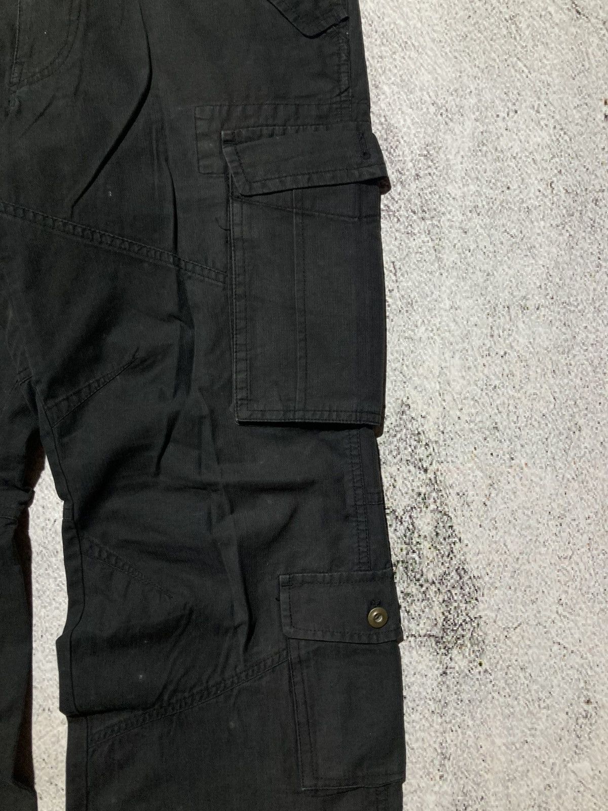 Japanese Brand 2000s Takeo Kikuchi Multipocket Cargo Pants Black Designer Size US 34 / EU 50 - 6 Thumbnail