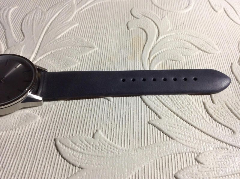 Designer Unknown men's silver dial leather strap watch Size ONE SIZE - 3 Thumbnail