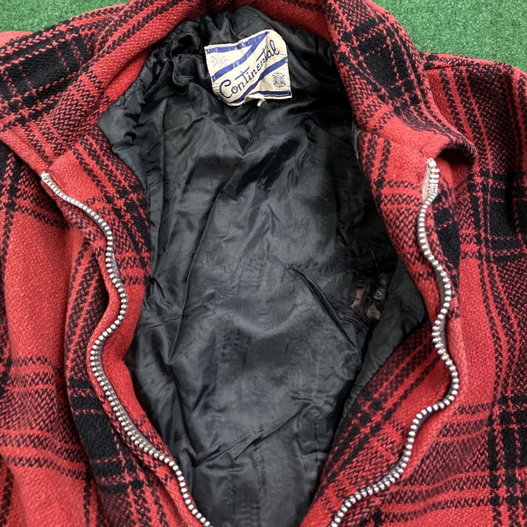 Vintage VINTAGE Heavy Wool Jacket Mens L Red Plaid 50S 60S Insulated Quilted Zip Coat Size US L / EU 52-54 / 3 - 5 Thumbnail