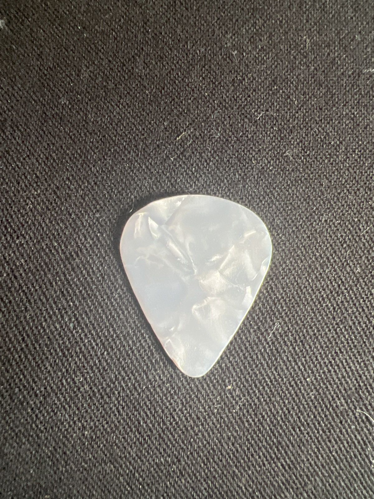 Hypebeast Ashthorpe 0.71mm Guitar Pick Size ONE SIZE - 2 Thumbnail