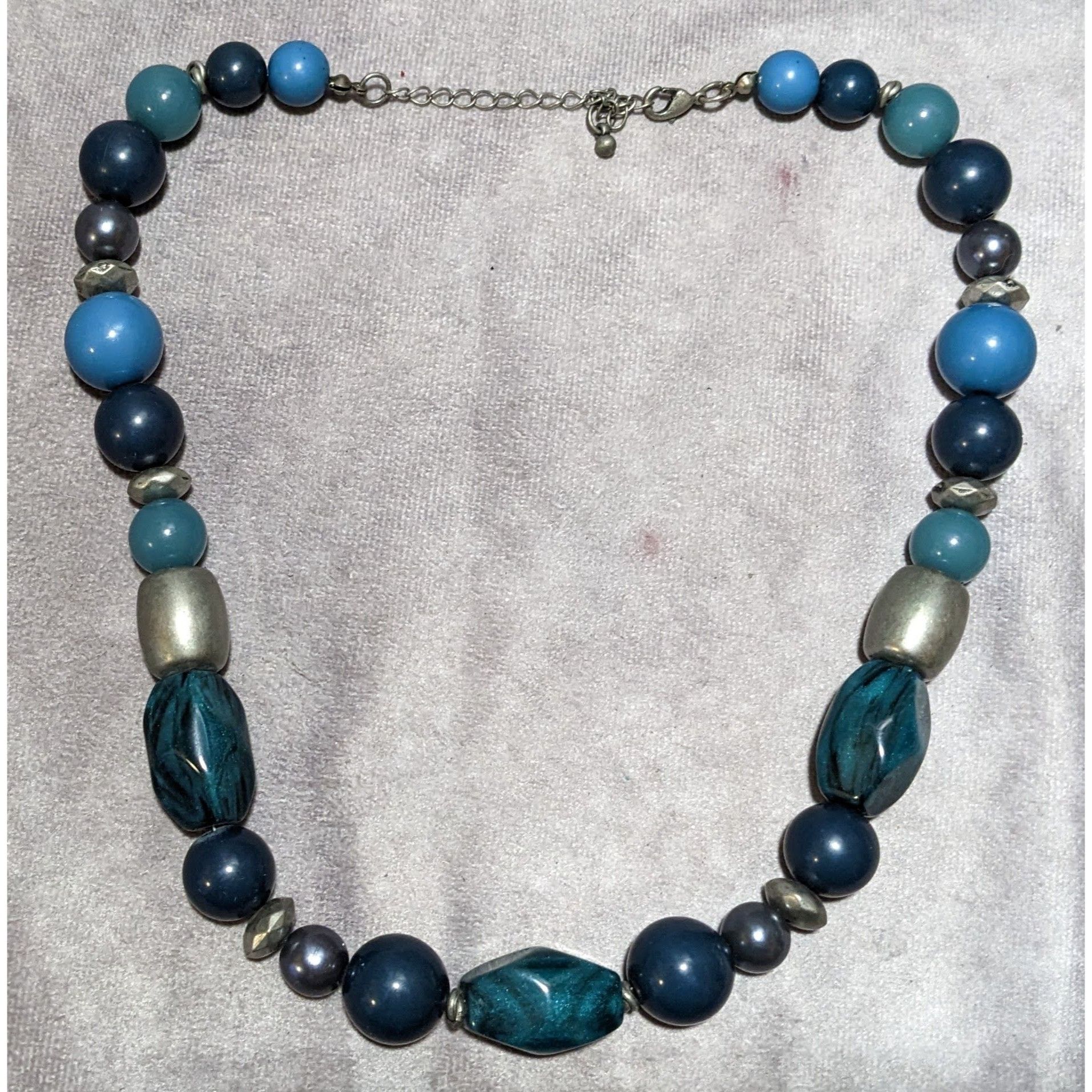 Other Blue And Silver Casual Chunky Beaded Necklace Size ONE SIZE - 8 Thumbnail