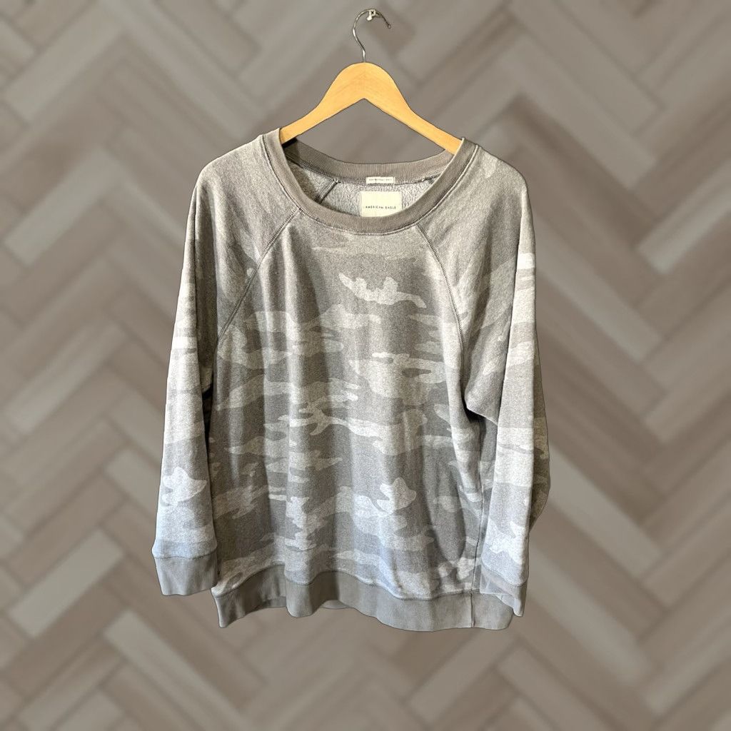 American Eagle Outfitters VINTAGE American Eagle Outfitters Womens Gray Camo Long Sleeve Pullover Sweatshirt XL Gray Camouflage Sweatshirt Pullover Womens XL 90s? Size XL / US 12-14 / IT 48-50 - 1 Thumbnail