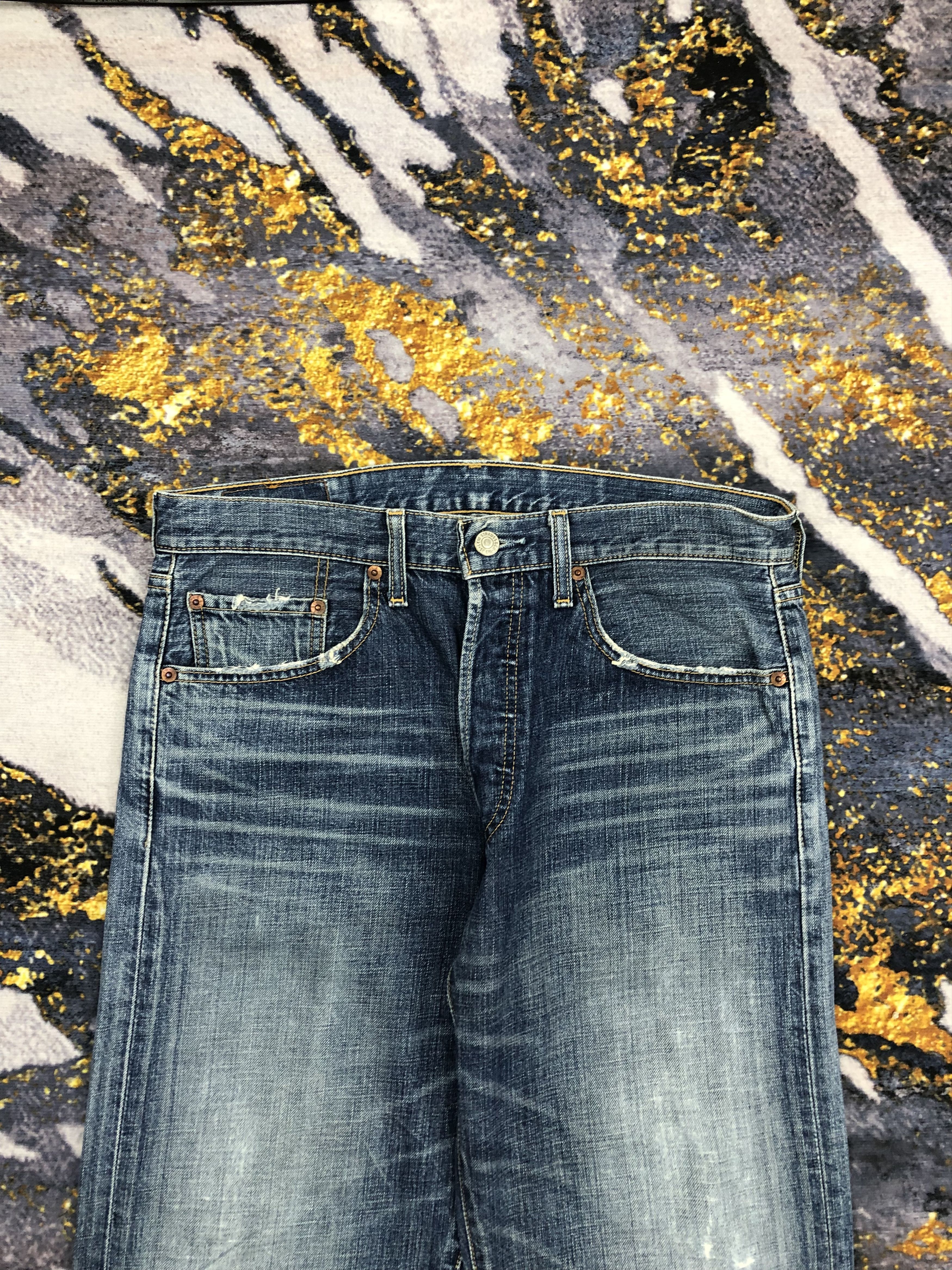 Levi's Vintage Levis 501 Faded Blue Jeans DPP0050 Size US 33 - 2 Thumbnail