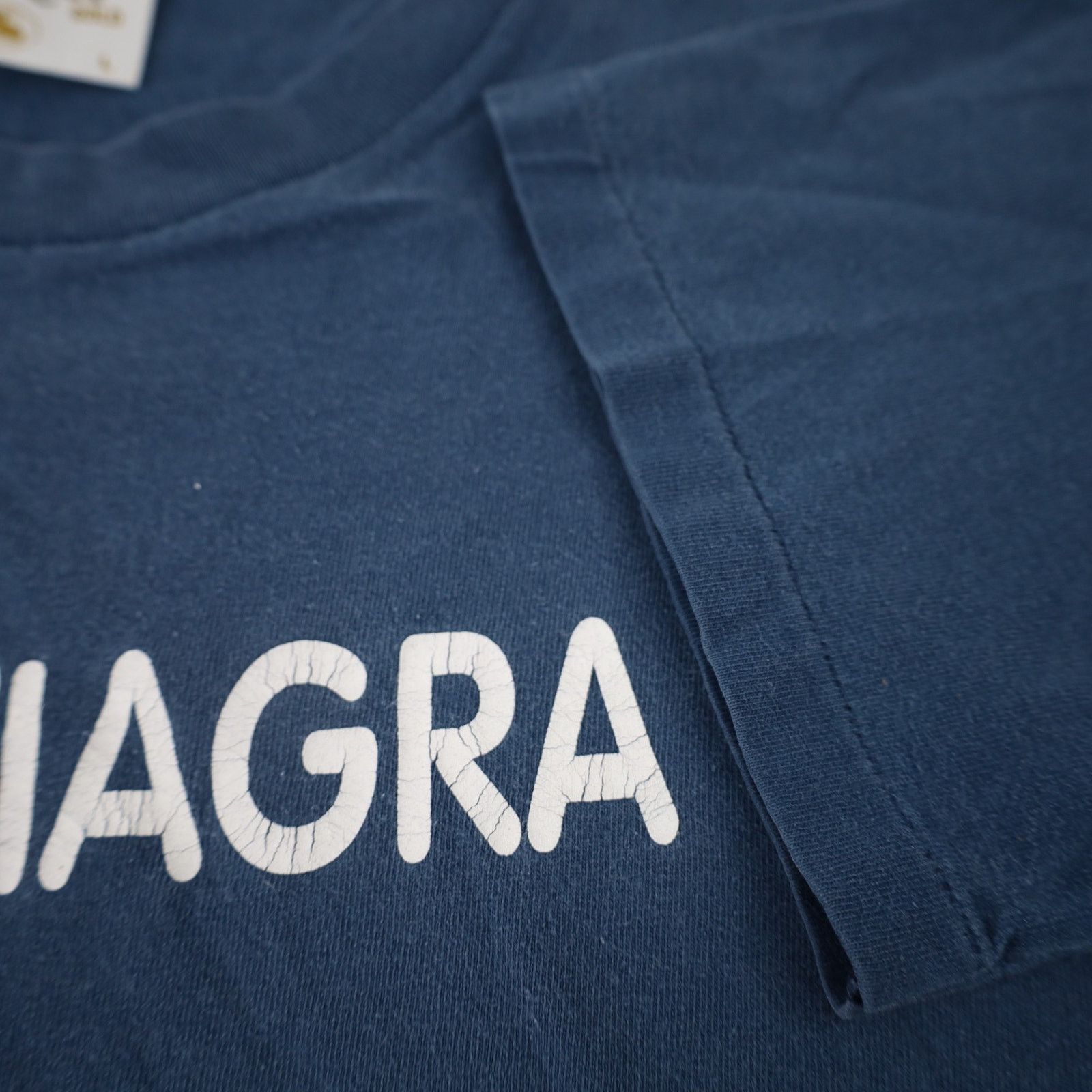 Vintage Vintage I Love Viagra Graphic T Shirt Size US L / EU 52-54 / 3 - 5 Thumbnail