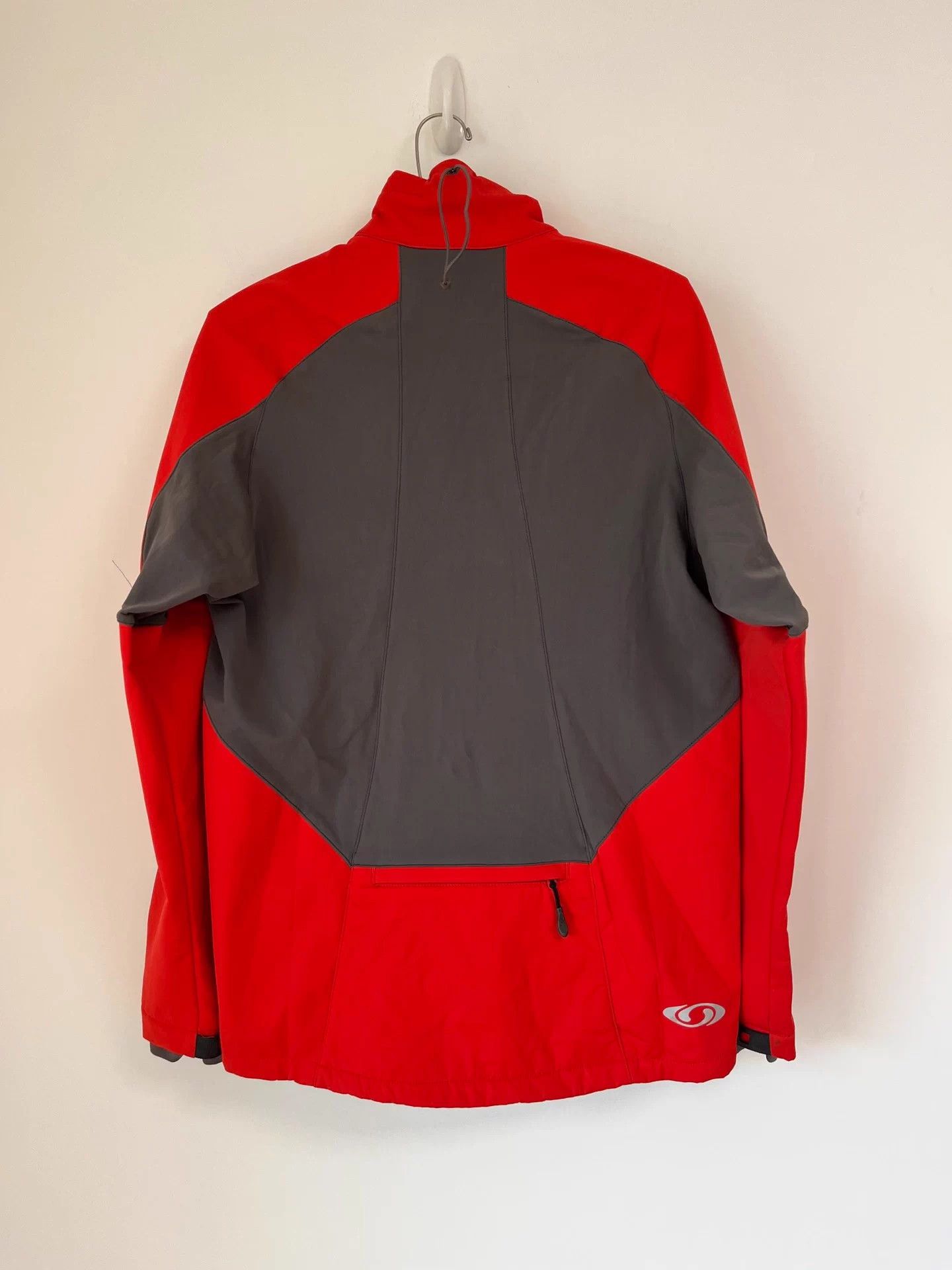Salomon Salomon Vintage 00s Watch Pocket Jacket Size US S / EU 44-46 / 1 - 9 Thumbnail