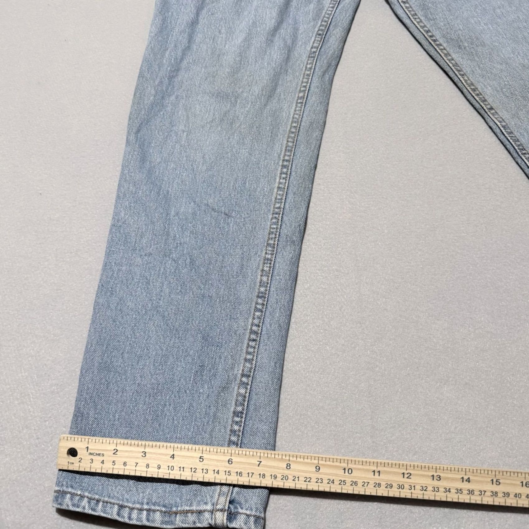 Levi's Levi's Jeans Womens Light Blue 550 Relaxed Tapered High-Rise 14L Denim 30in Inseam Buttons Zip 5-Pocket City 90s Vintage Women's Jeans Size 36" / US 14 / IT 50 - 5 Thumbnail