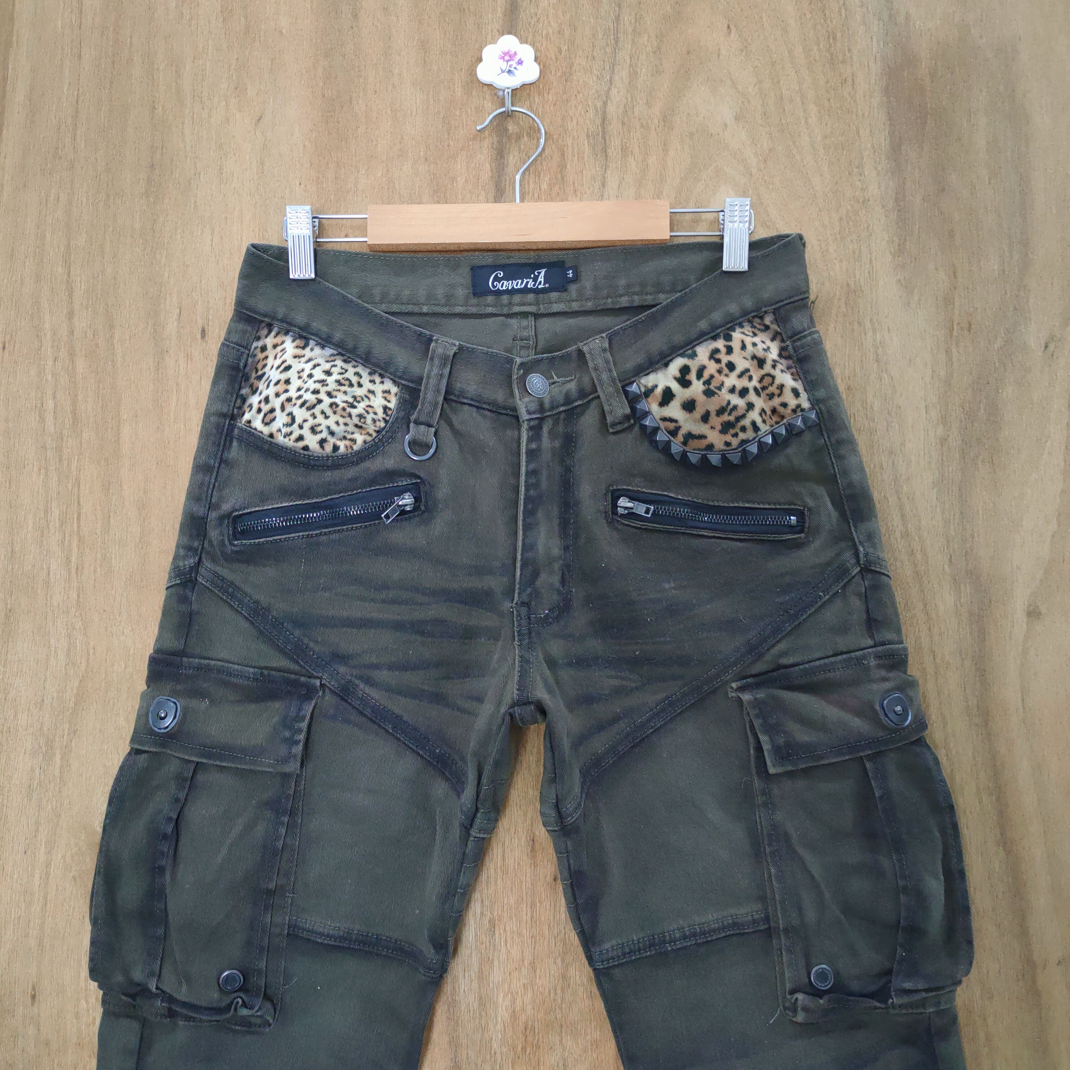 Japanese Brand VINTAGE CAVARI A TIGER ART CARGO PANTS Size US 30 / EU 46 - 2 Thumbnail