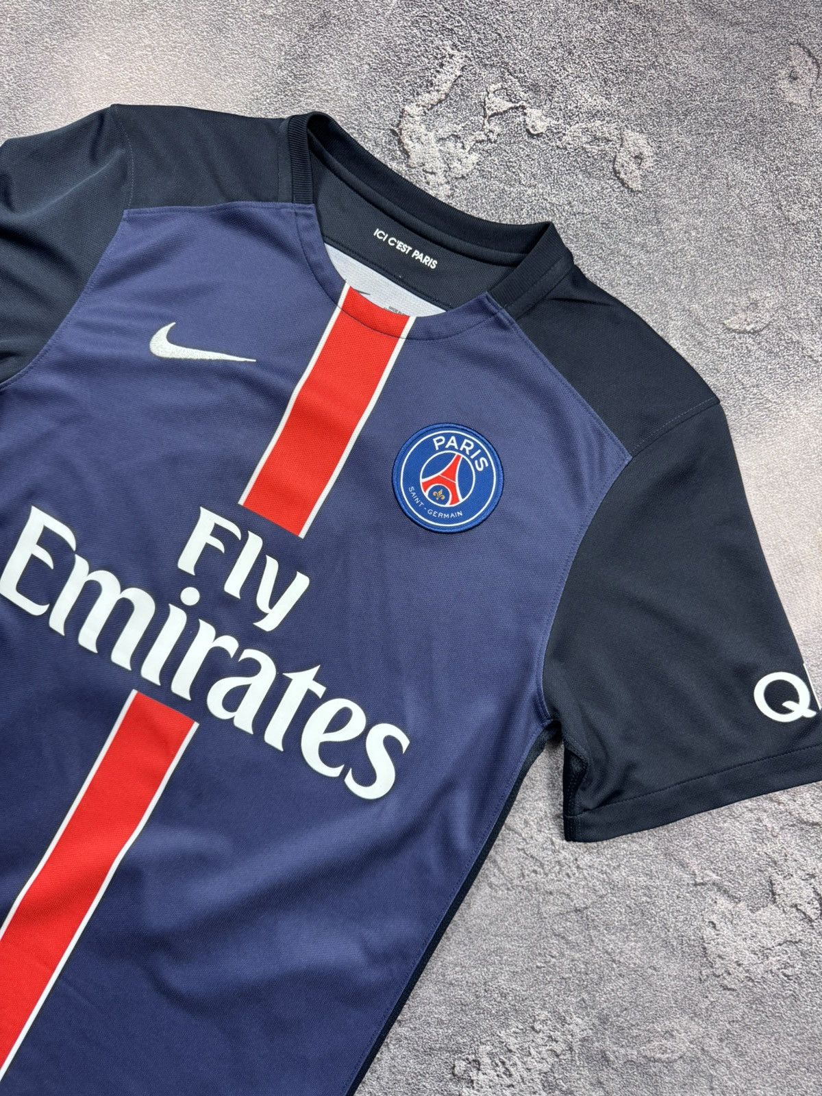 Nike Nike Paris Saint-Germain 2015/16 Home Jersey — T. SILVA Size US S / EU 44-46 / 1 - 2 Thumbnail