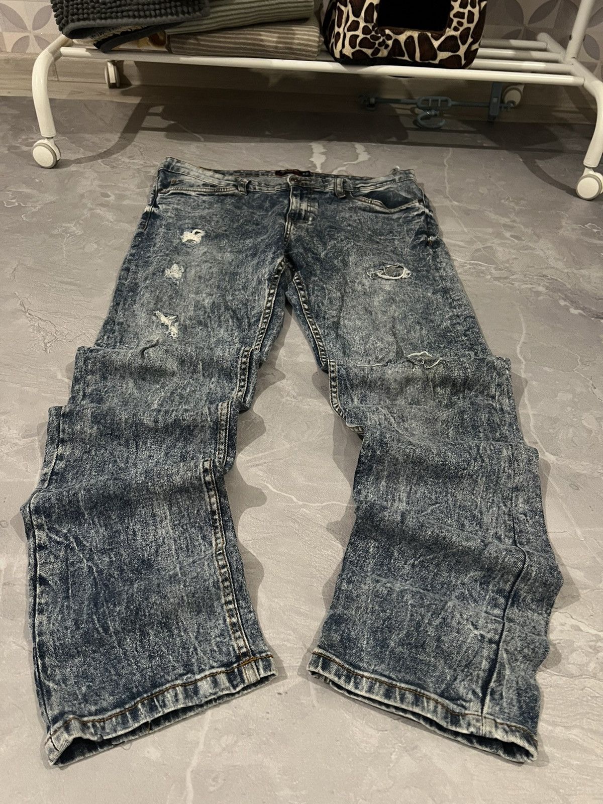 Japanese Brand Slim Distressed Paint Faded Fit / Archive Japan Vibe Vintage Size US 36 / EU 52 - 1 Thumbnail