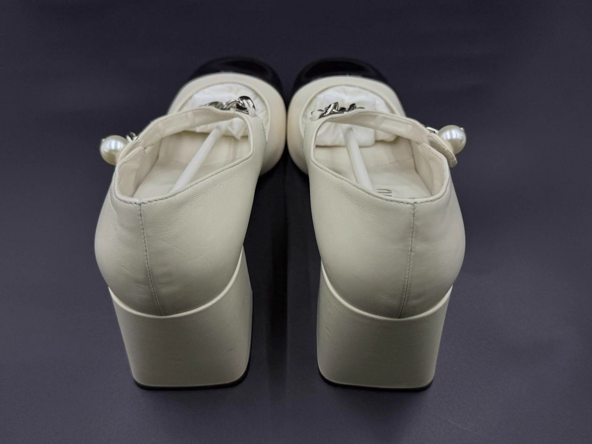 Miu Miu MIU MIU Ivory Mary Jane Slip-on Block Heel 6.5cm 39 Size US 9 / IT 39 - 5 Thumbnail