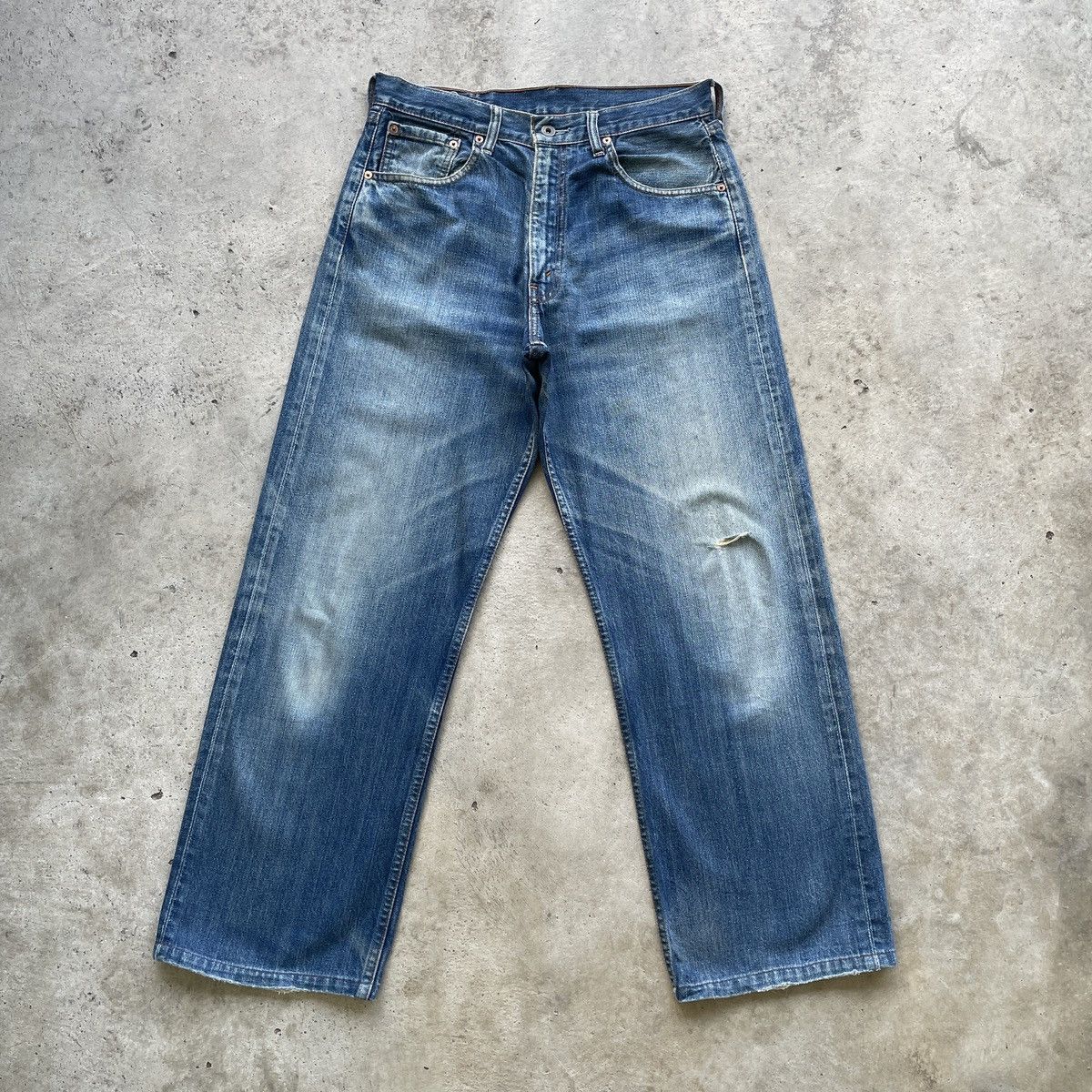 Levi's Vintage Levi’s 504 Faded BAGGY Jeans Denim Pants W31 Size US 31 - 1 Thumbnail