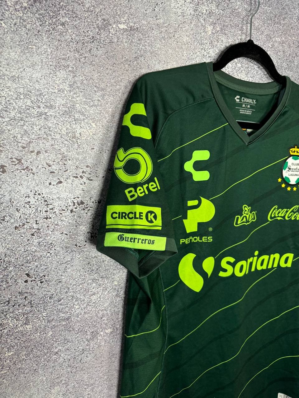 Vintage Vintage Santos Laguna 2019/20 Charly Soccer Jersey Size US M / EU 48-50 / 2 - 5 Thumbnail
