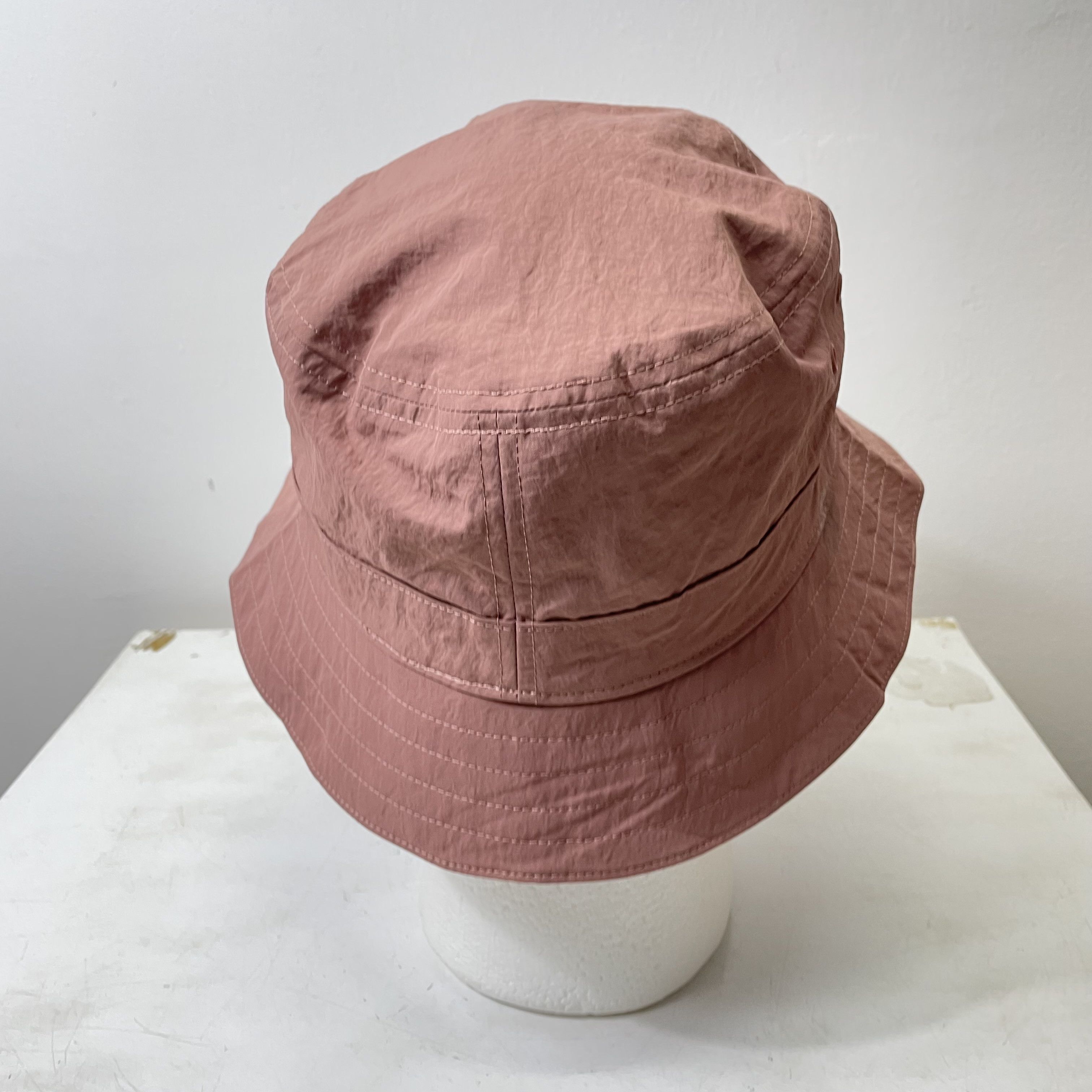 Lululemon ⭐️SALE⭐️ LULULEMON BUCKET HAT PINK NYLON Size ONE SIZE - 4 Thumbnail