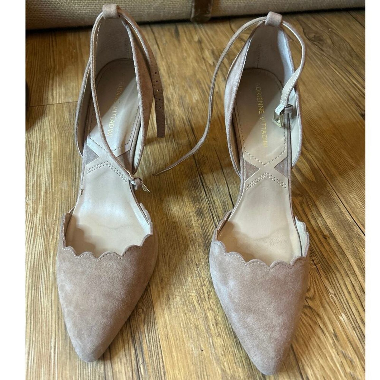 Adrianna Papell Preloved Adrienne Vittadini Suede Leather Heels Shoes 8.5 Size US 8.5 / IT 38.5 - 1 Thumbnail