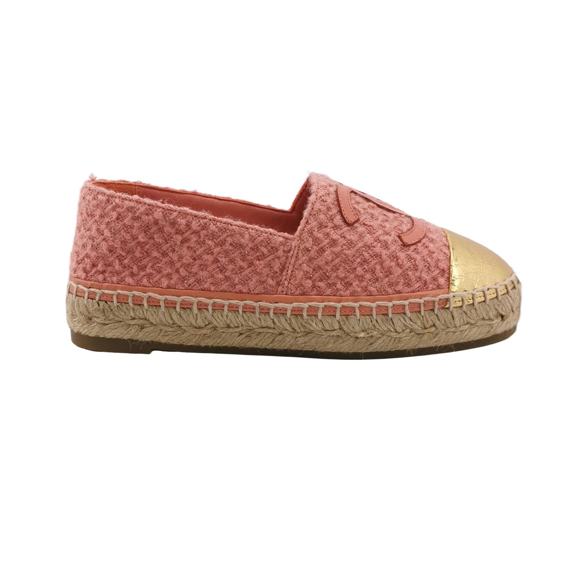 Chanel Chanel Women 5 Flats Size US 5 / IT 35 - 1 Thumbnail