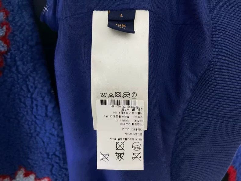Louis Vuitton Louis Vuitton louis vuitton x Yayoi Kusama Blue graffiti te Size US L / EU 52-54 / 3 - 5 Thumbnail