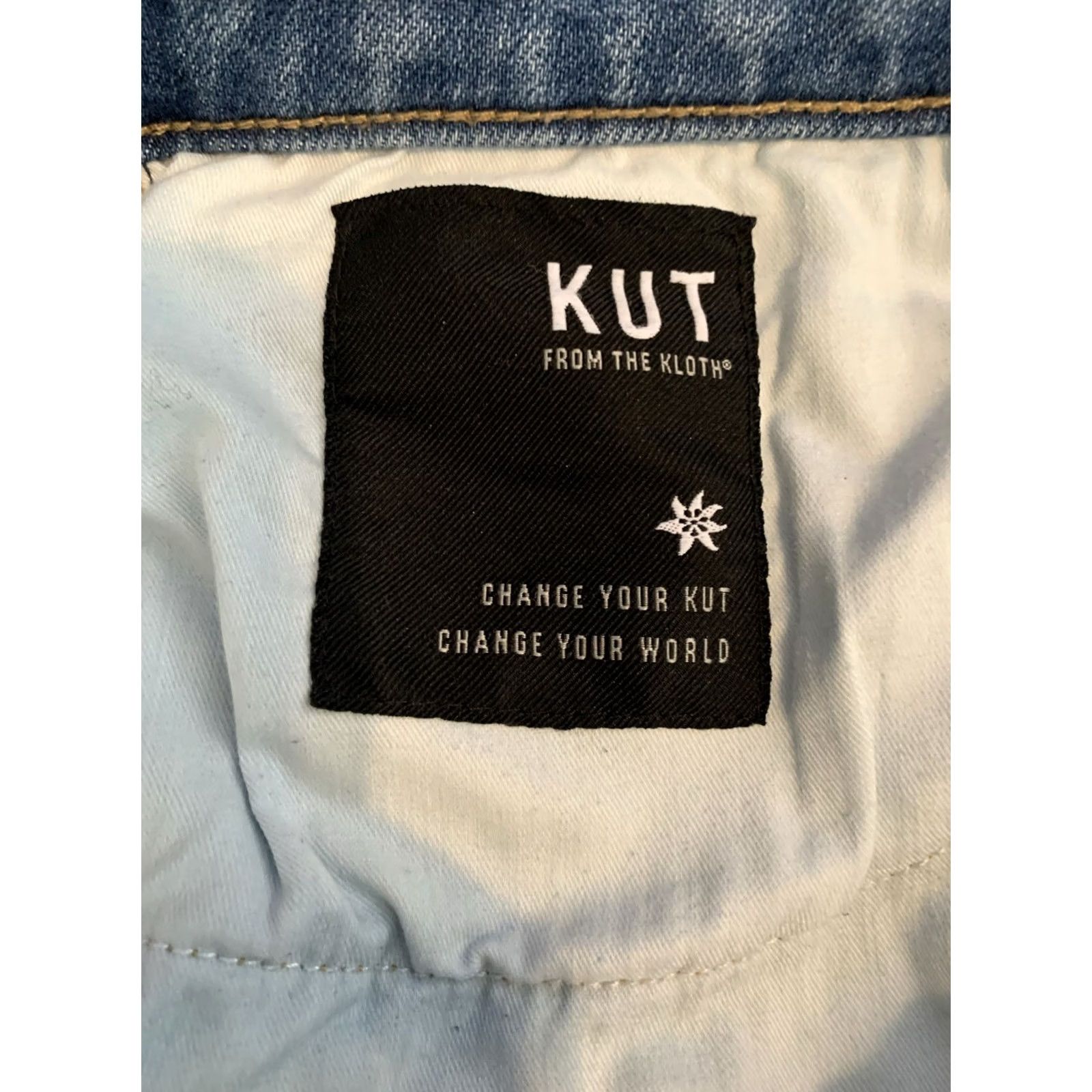 Vintage KUT from the Kloth Jeans Flared Regular Women 12 Blue Denim 34x30 High Rise Stretch Pockets 5 Pockets Modern Designer Size 34" / US 12 / IT 48 - 7 Thumbnail