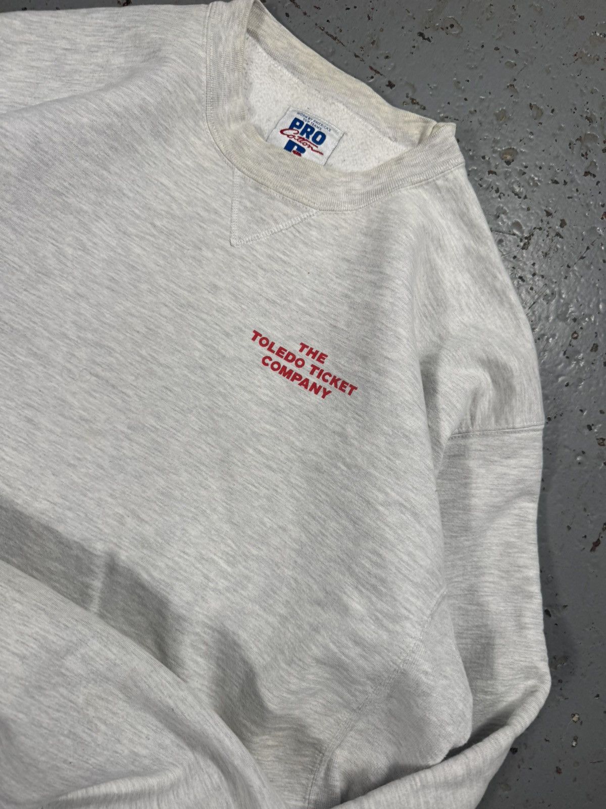 Russell Athletic Russells Athletic Toledo Ohio Towing Crewneck Sweater Size US XL / EU 56 / 4 - 3 Thumbnail