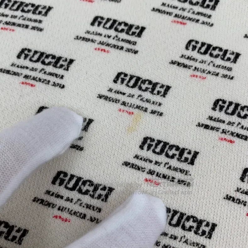 Gucci Gucci Beige logo letter full print cotton hooded long-slee Size US S / EU 44-46 / 1 - 8 Thumbnail