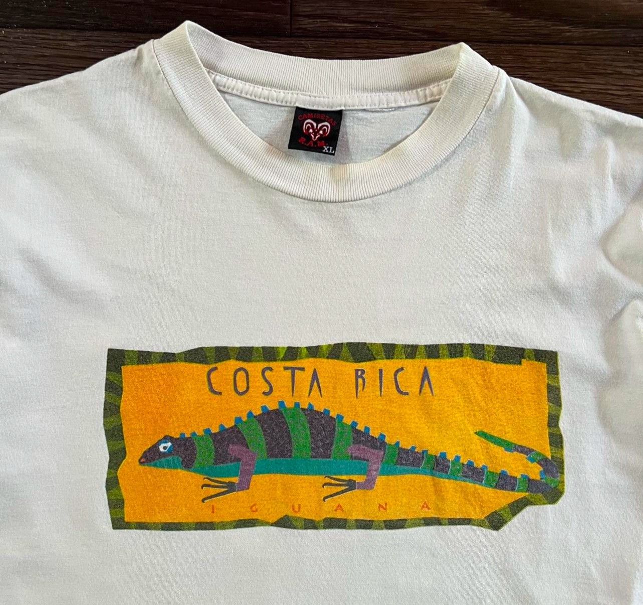 Vintage Vintage 1990s Y2K 2000s oversized Costa Rica Tourist T-shirt Size US XL / EU 56 / 4 - 3 Thumbnail