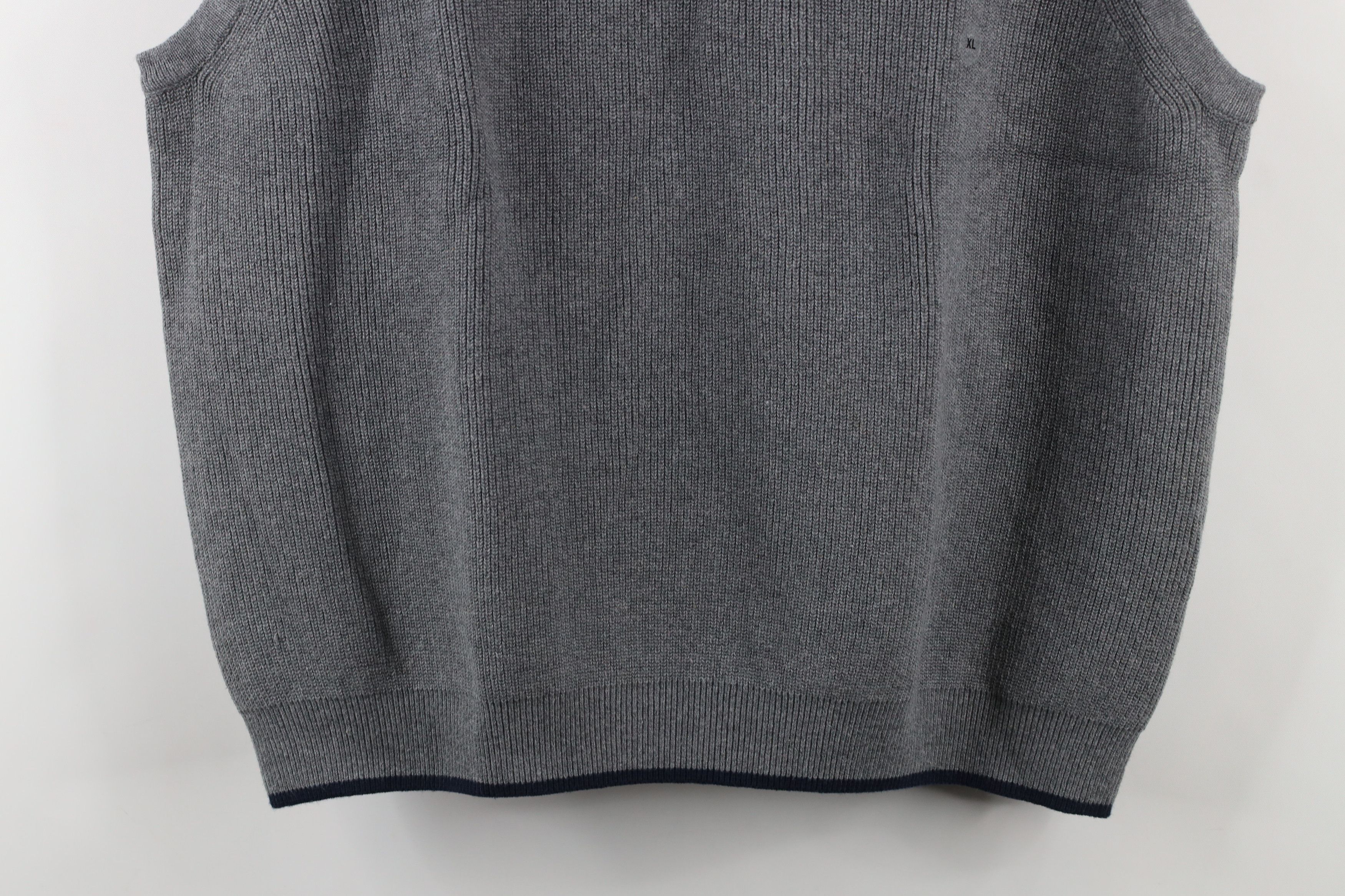 Tommy Hilfiger × Vintage Deadstock Vintage 90s Tommy Hilfiger Knit Sweater Vest Gray Size US XL / EU 56 / 4 - 3 Thumbnail