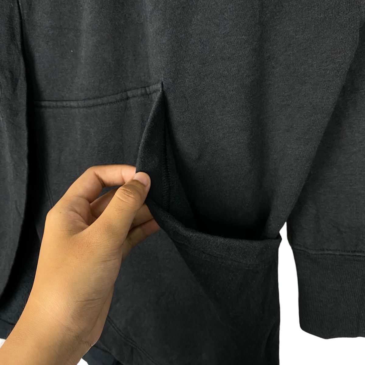 Nike × Vintage Vintage Nike Cardigan Men Without Button V neck Size L Size US L / EU 52-54 / 3 - 4 Thumbnail