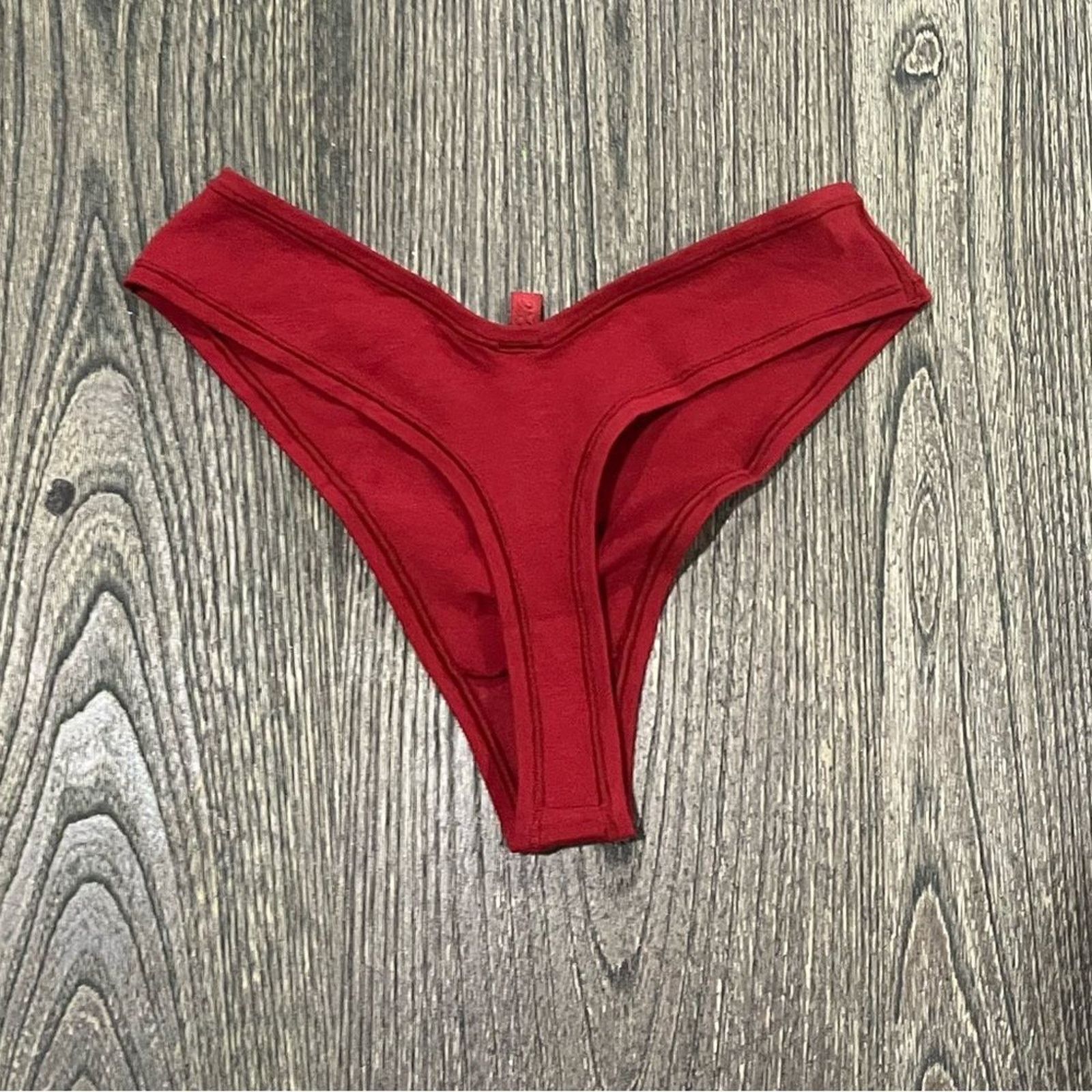 SKIMS NWOT Skims Swim Signature Cheeky V Bikini Bottom Size S Size ONE SIZE - 1 Thumbnail