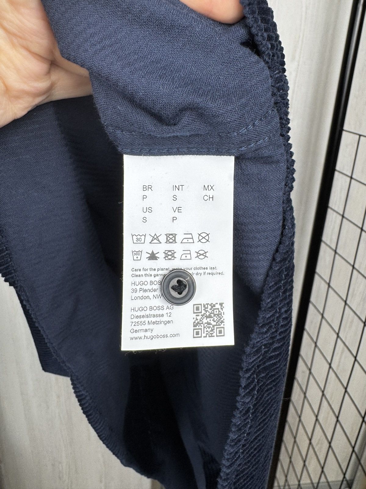 Hugo Boss HUGO Boss Straight Fit Navy Blue corduroy Epaz shirt size S Size US S / EU 44-46 / 1 - 10 Thumbnail