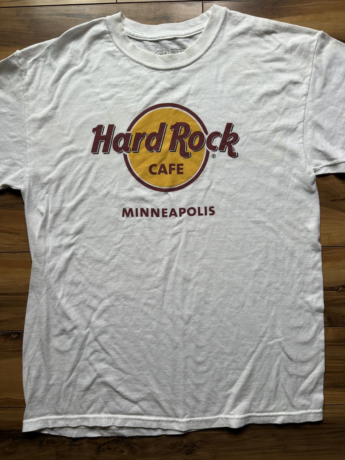 Hard Rock Cafe Hard Rock Cafe Minneapolis White Short Sleeve Tee Size US M / EU 48-50 / 2 - 2 Thumbnail