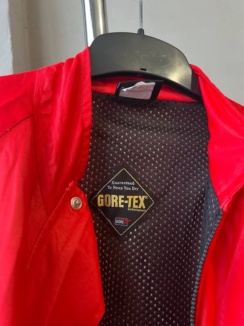 Goretex RARE CASTELLI GORE-TEX 90’S CYCLING BIKE BUTTON JACKET SZ XL Size US XL / EU 56 / 4 - 8 Thumbnail
