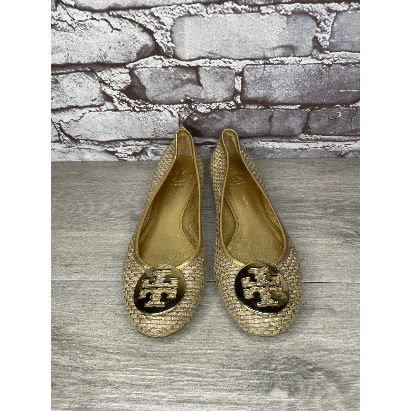 Tory Burch Tory Burch Straw Reva Gold Leather Logo Ballet Flats Women’s Size US 7.5 / IT 37.5 - 21 Thumbnail