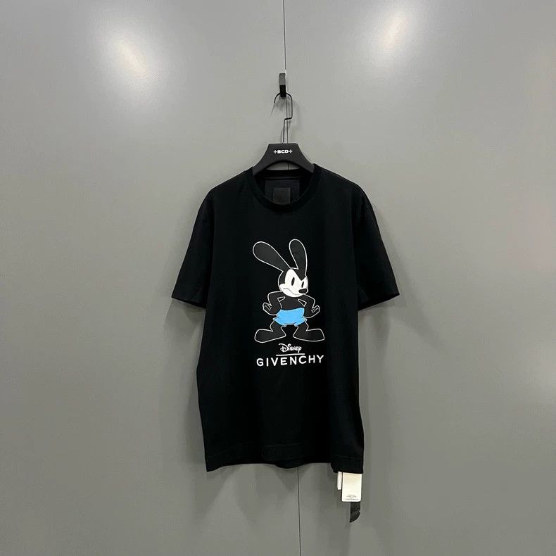 Givenchy Givenchy SizeXXXL Disney Collaboration Cartoon Pattern New Size US XXL / EU 58 / 5 - 1 Thumbnail