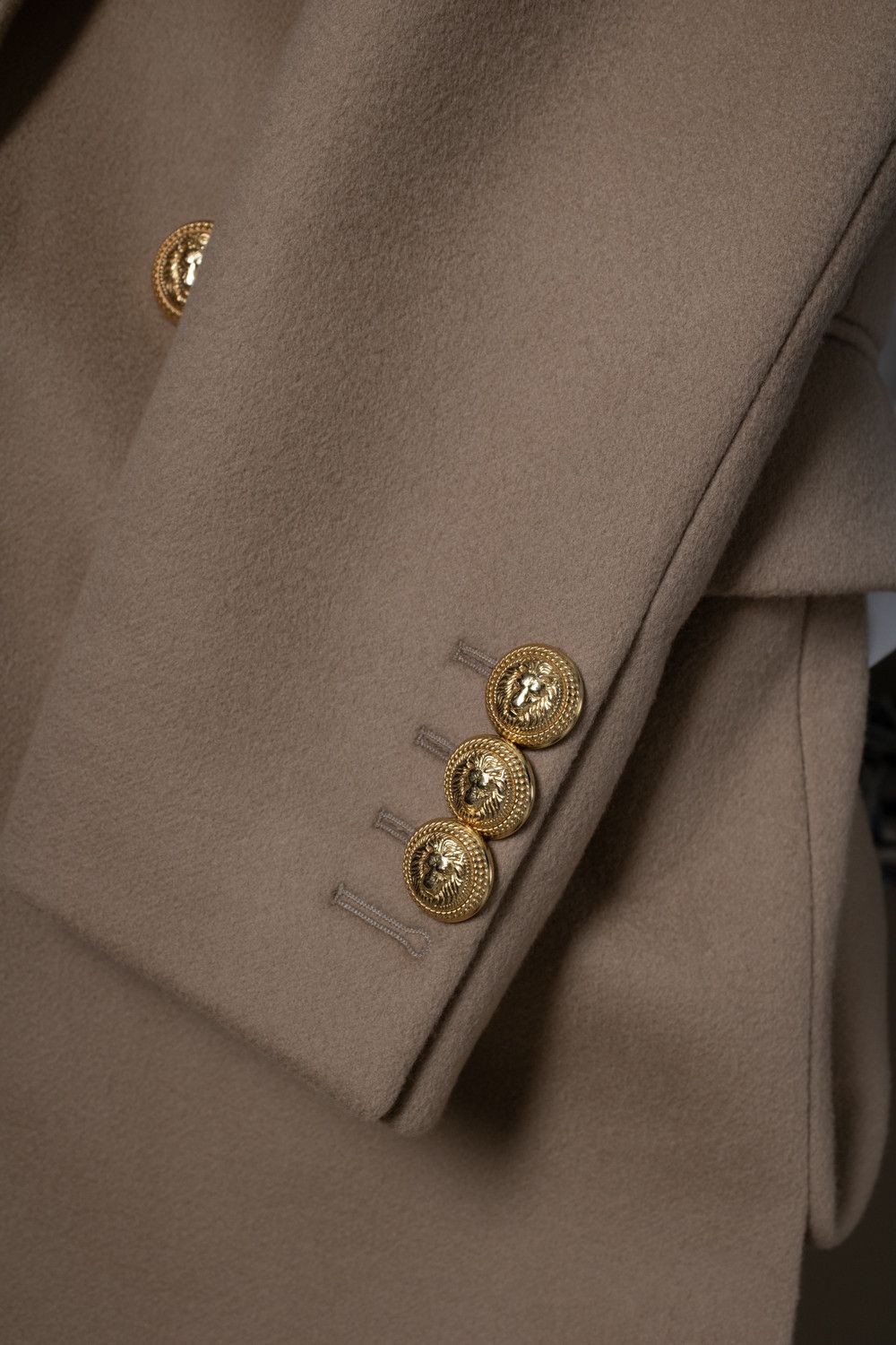 Balmain Balmain, beige wool overcoat with gold buttons Size US XL / EU 56 / 4 - 6 Thumbnail