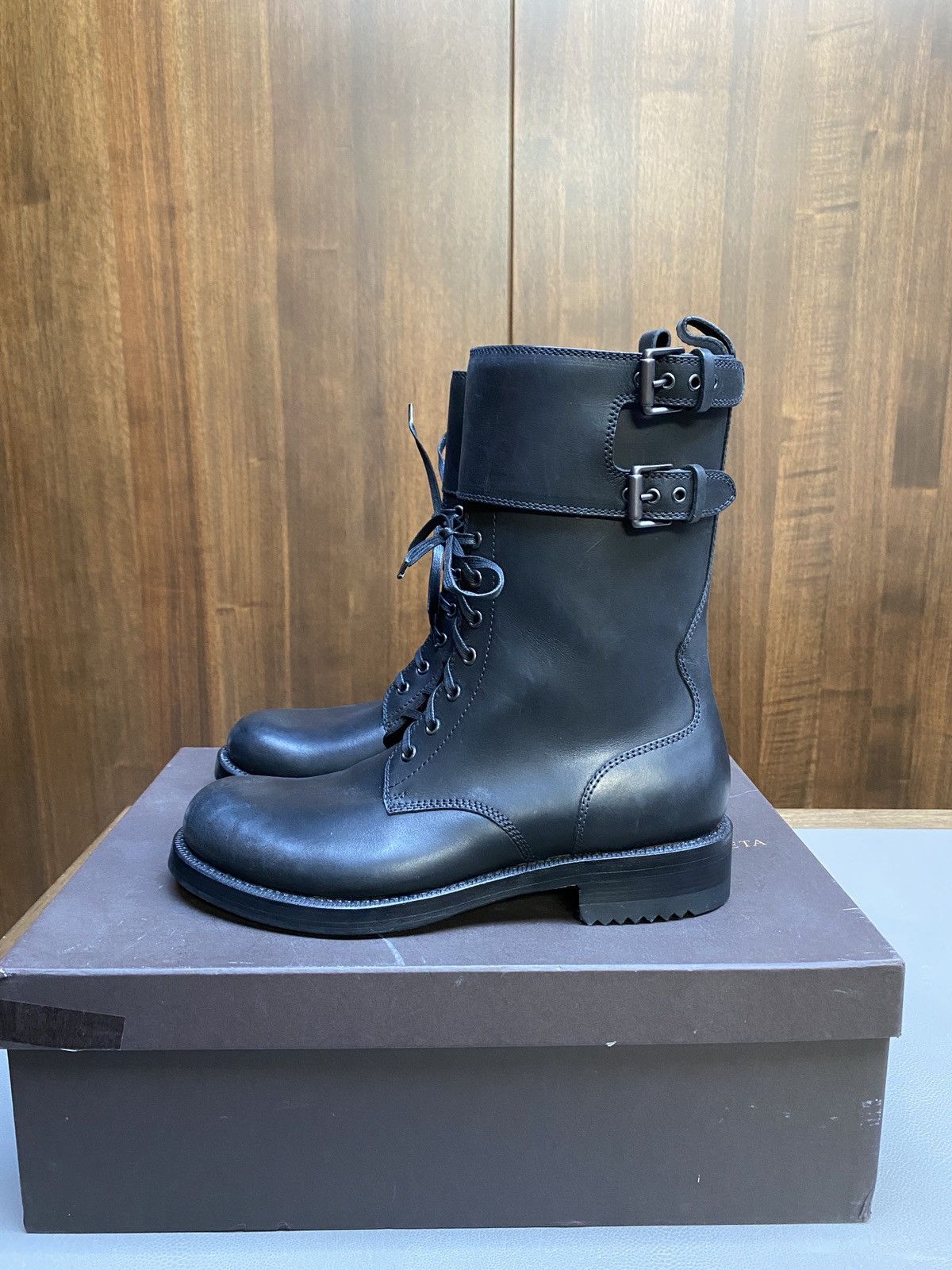 image of Bottega Veneta Nero Chinook Calf Lace Up Boots in Black, Men's (Size 9)