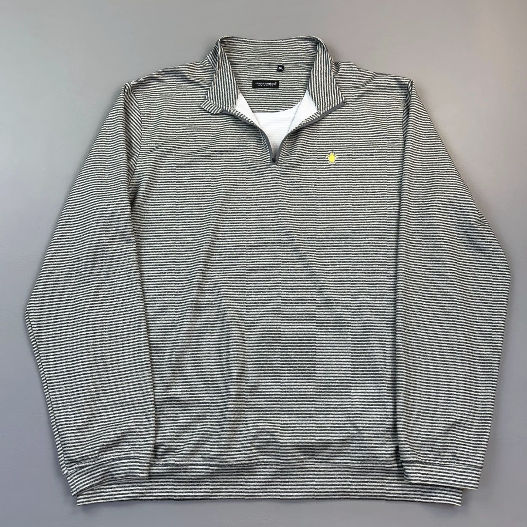Vintage Simply Southern Collection Pullover Mens 2XL Stripe Performance 1/4 Zip Golf Shirt Men Gray Striped 1/4 Zip Size US XXL / EU 58 / 5 - 2 Thumbnail