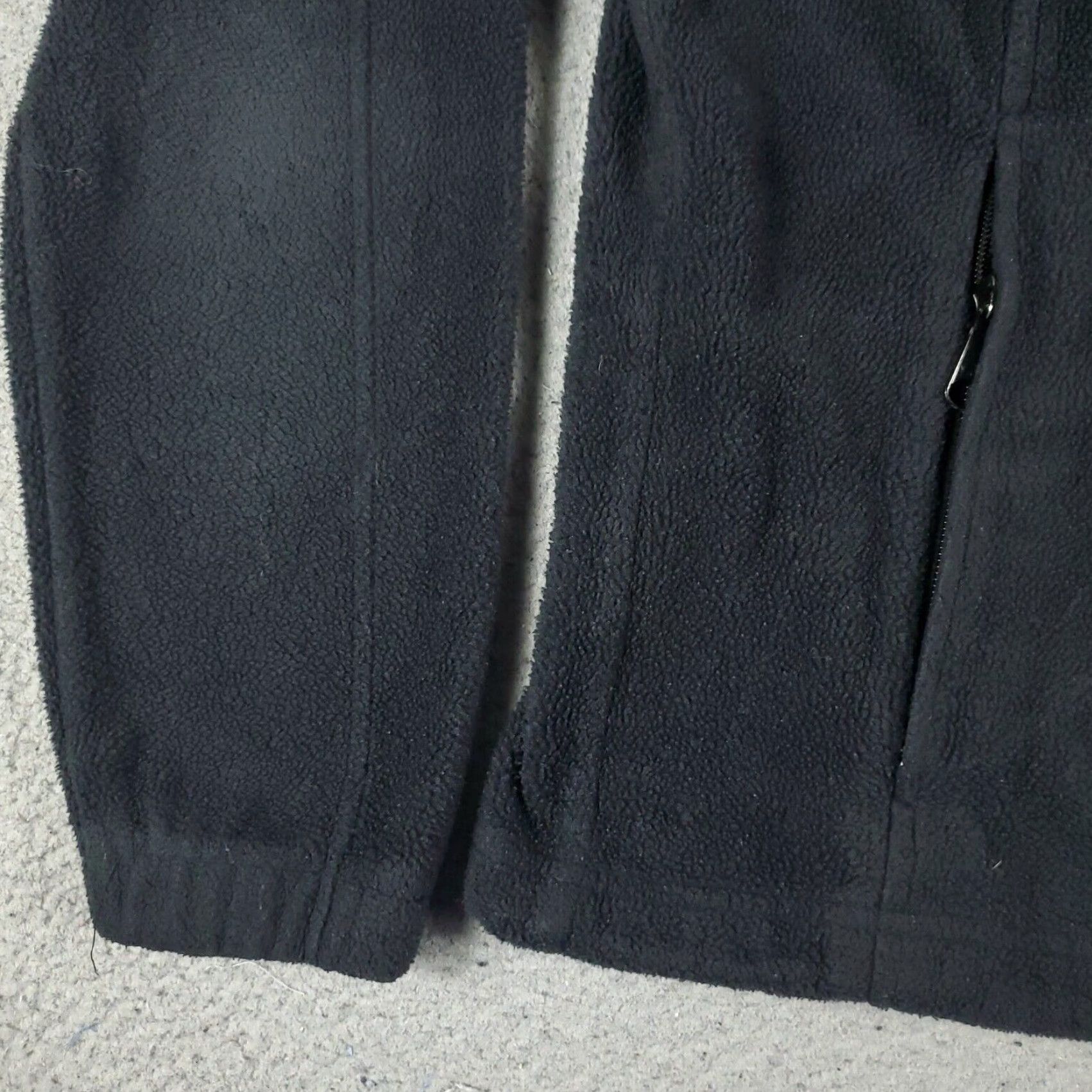 Vintage Columbia Jacket Womens PS Black Fleece Full Zip Up Sweater Sweatshirt Size S / US 4 / IT 40 - 3 Thumbnail