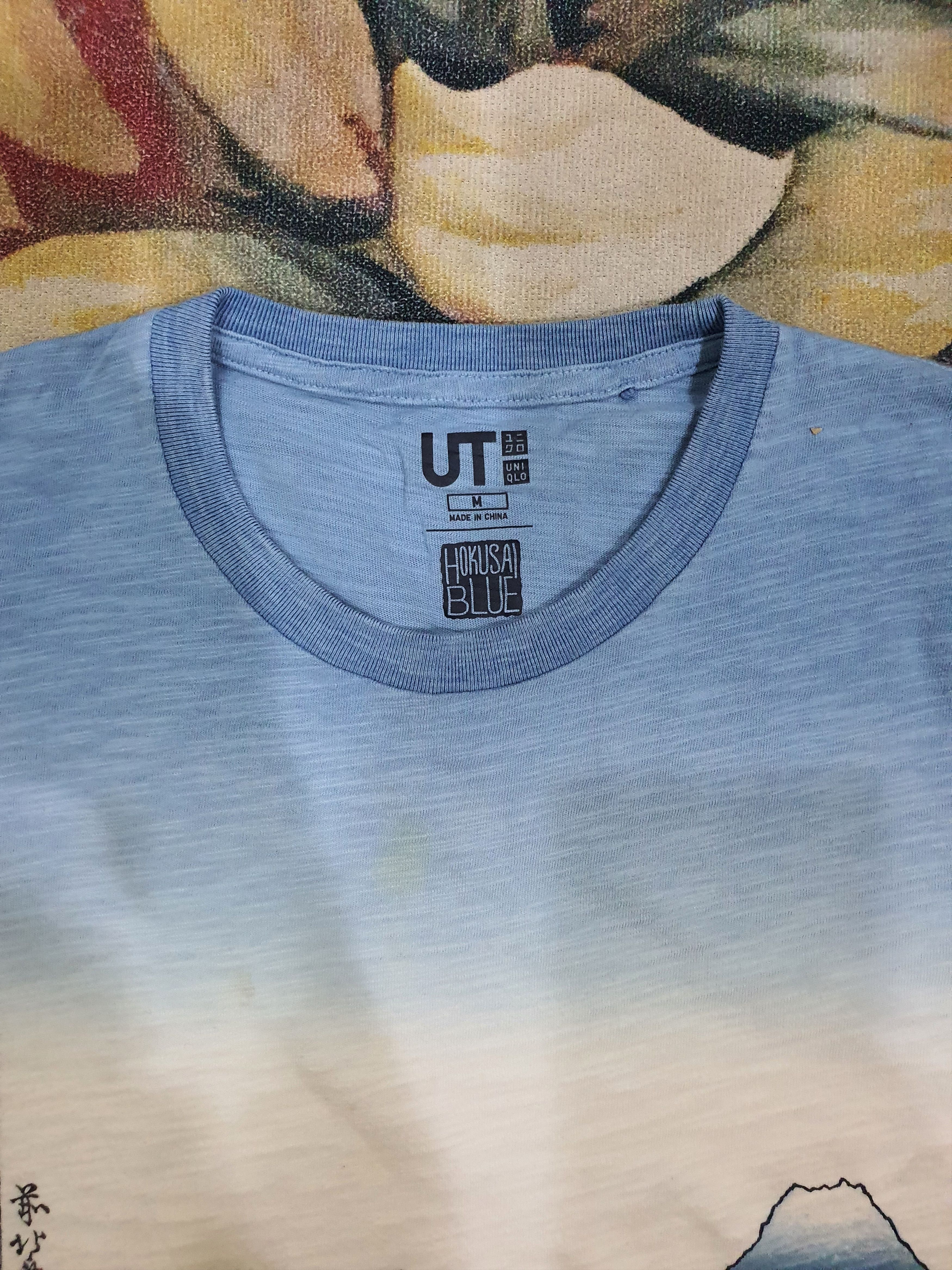 Japanese Brand Uniqlo UT t-shirt Hokusai-themed collections Size US M / EU 48-50 / 2 - 4 Thumbnail