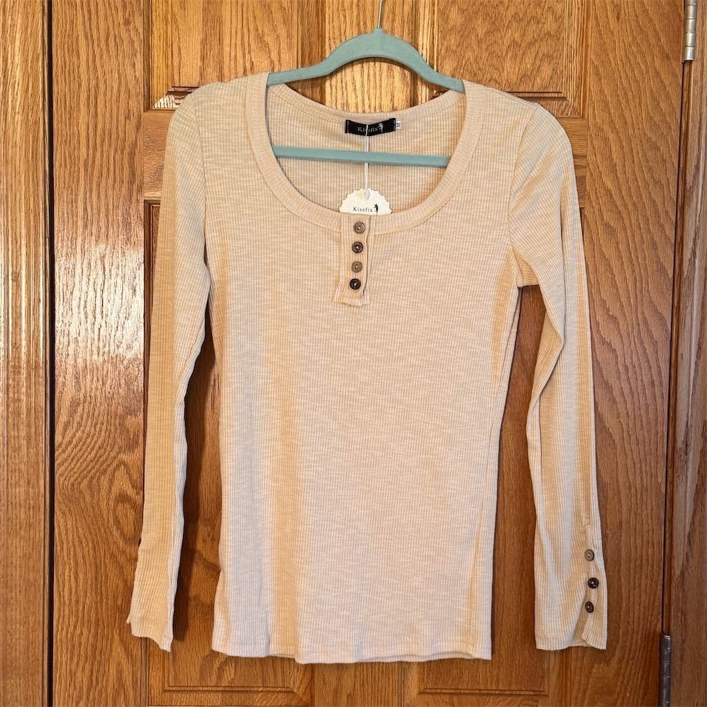 Other NWT Kissfix Women's Beige Long Sleeve Henley Top Size M Size M / US 6-8 / IT 42-44 - 1 Thumbnail
