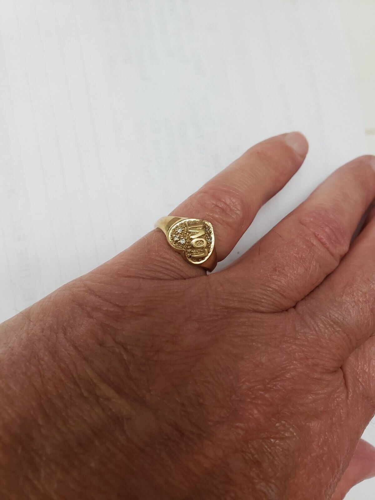 Other Estate Vintage 10K Yellow Gold 5- Diamonds "Love" Ring Size ONE SIZE - 7 Thumbnail