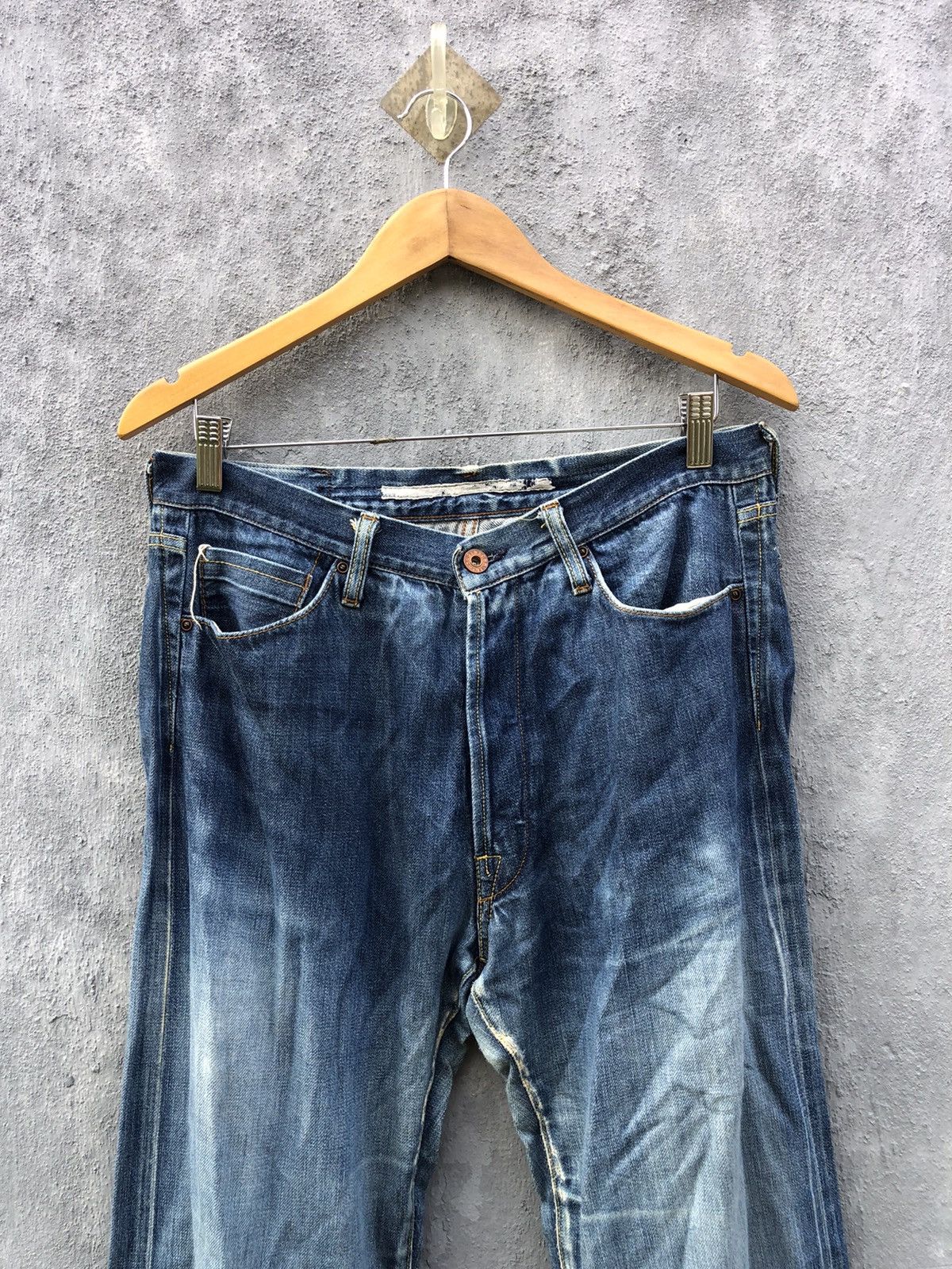 AG Adriano Goldschmied AG Adriano Goldschmied Washed Jeans Selvedge Size US 33 - 4 Thumbnail