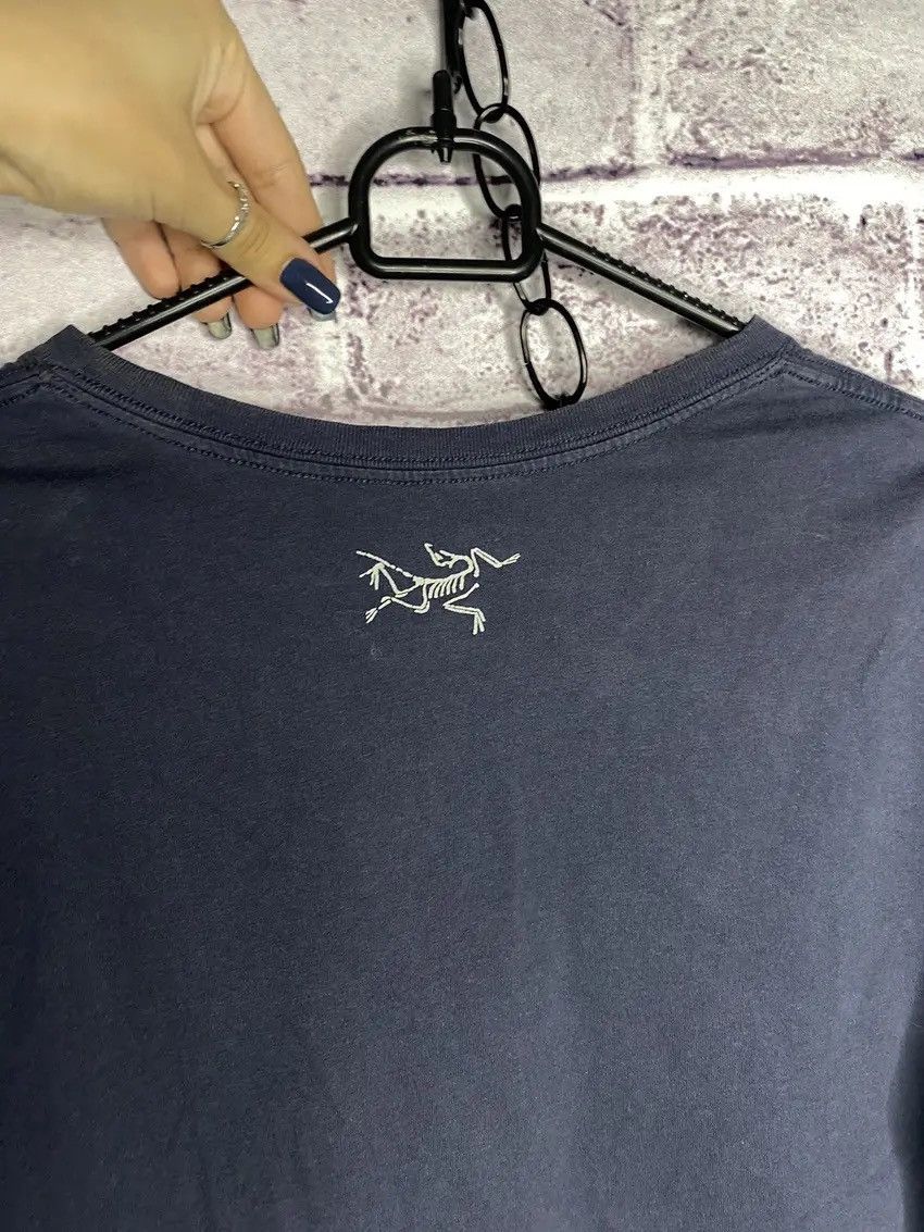 Arc'teryx MENS T-Shirt Arctery Vintage Overprint Logo Outdoor Tee Size US M / EU 48-50 / 2 - 6 Thumbnail