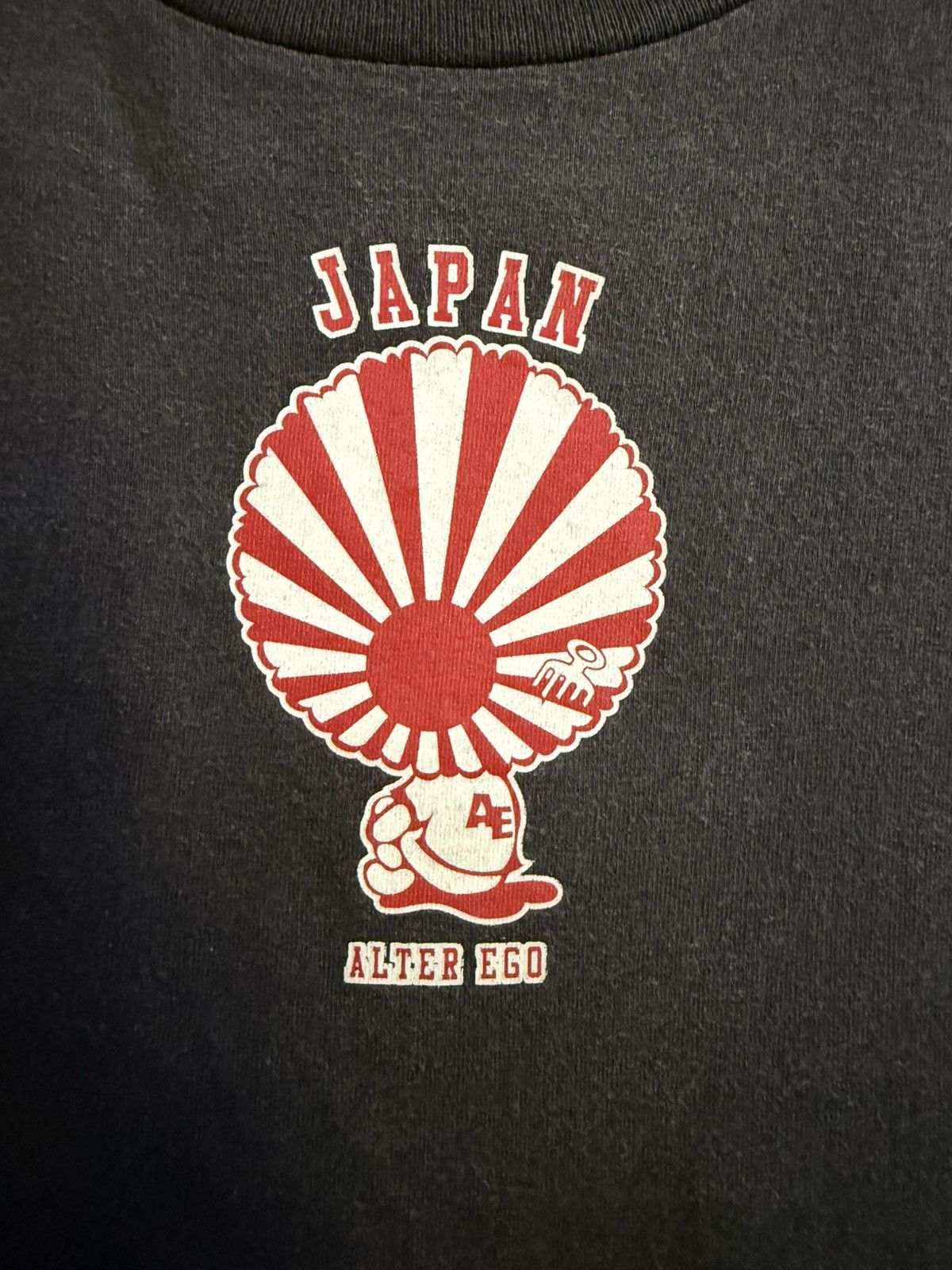 Vintage Thrashed Vintage Alter Ego Streetwear Japan Sun Faded Usa T Size US L / EU 52-54 / 3 - 4 Thumbnail