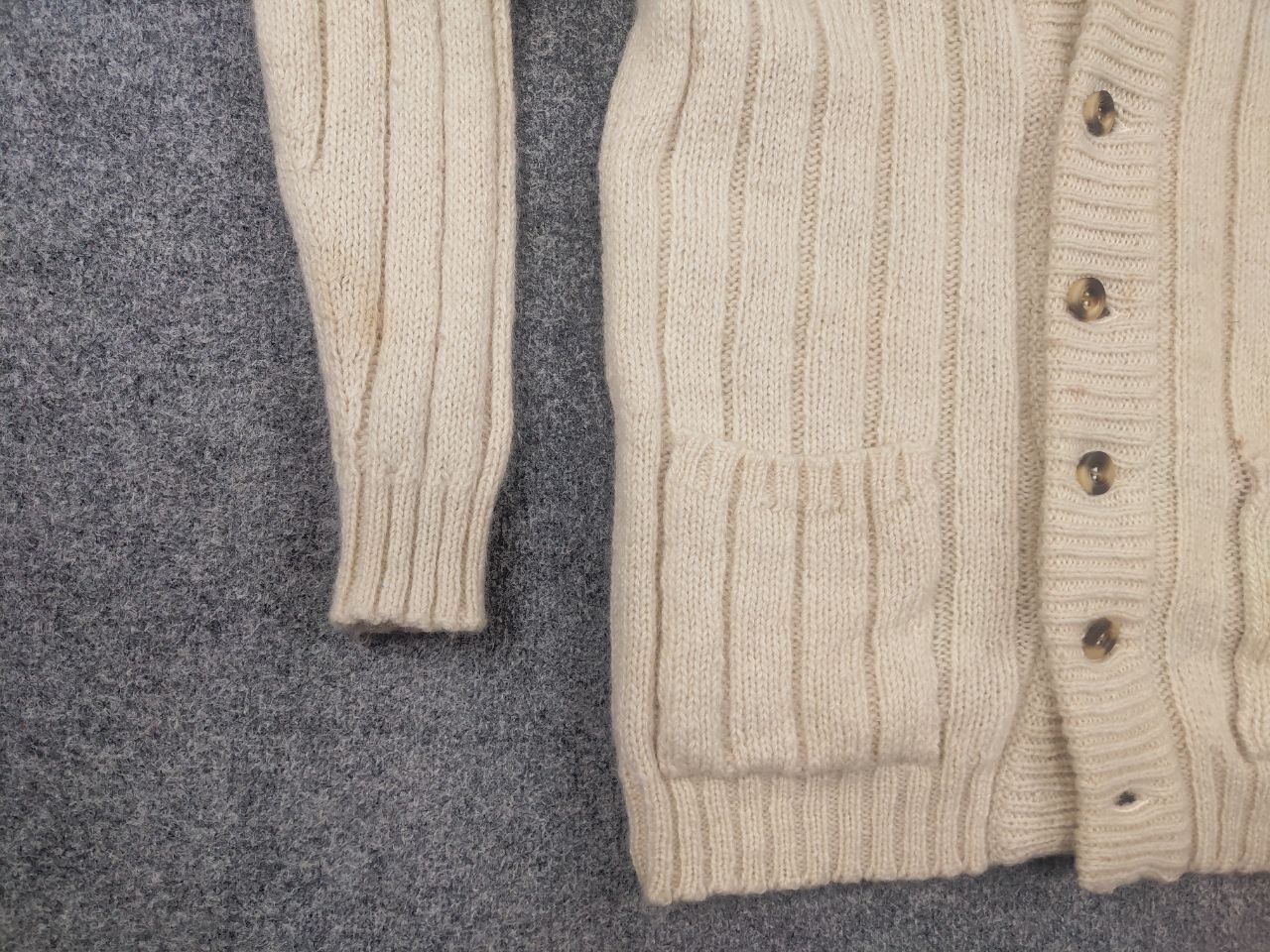 Vintage Vintage 50's Marshall Field & Company Knit Button Cardigan Size US M / EU 48-50 / 2 - 4 Thumbnail
