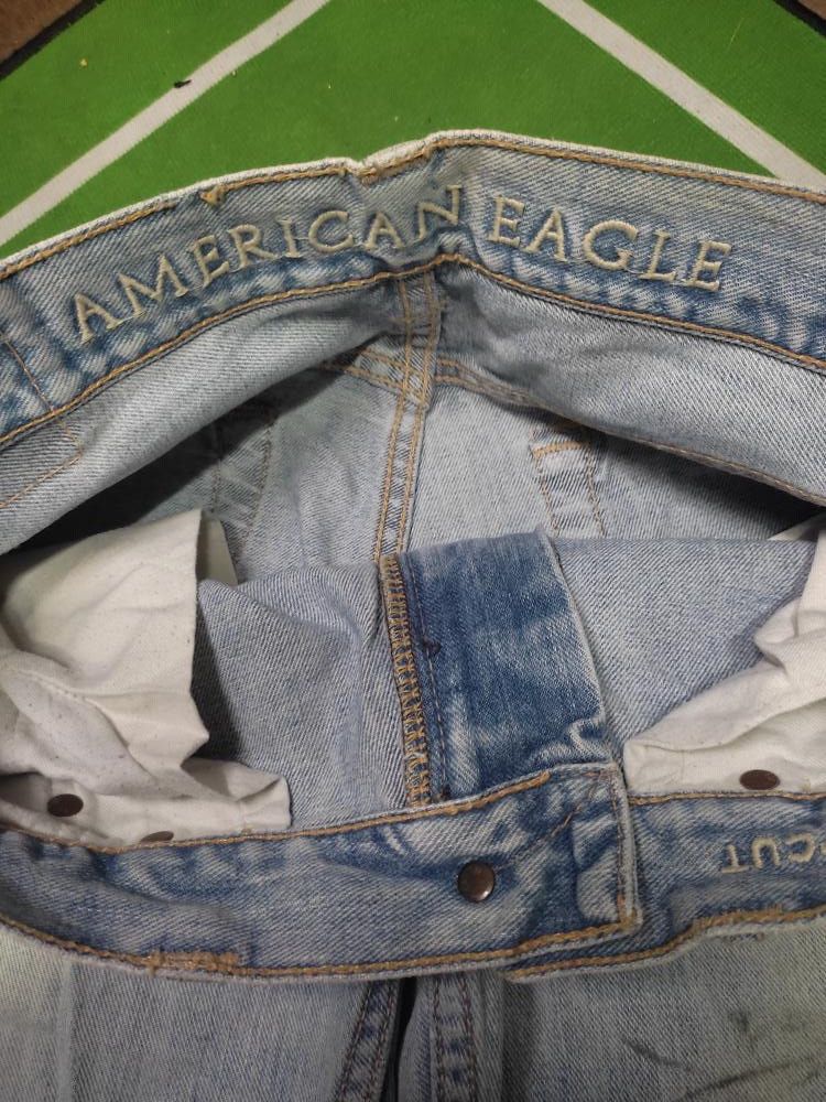 American Eagle Outfitters VINTAGE AMERICAN EAGLE BOOT CUT JEANS DISTRESSED STYLE Size US 33 - 7 Thumbnail
