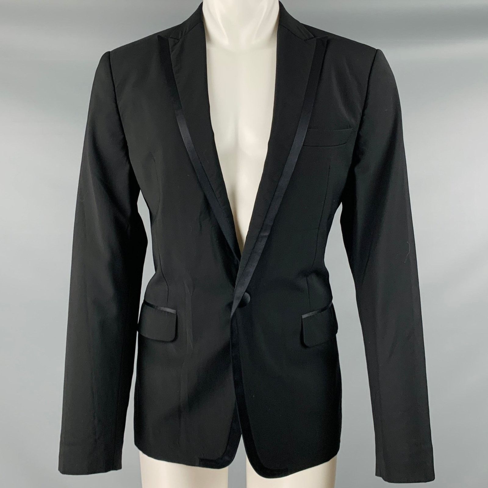 Dsquared2 DSQUARED2 Size 40 Black Wool Peak Lapel Sport Coat Size 40R - 1 Thumbnail