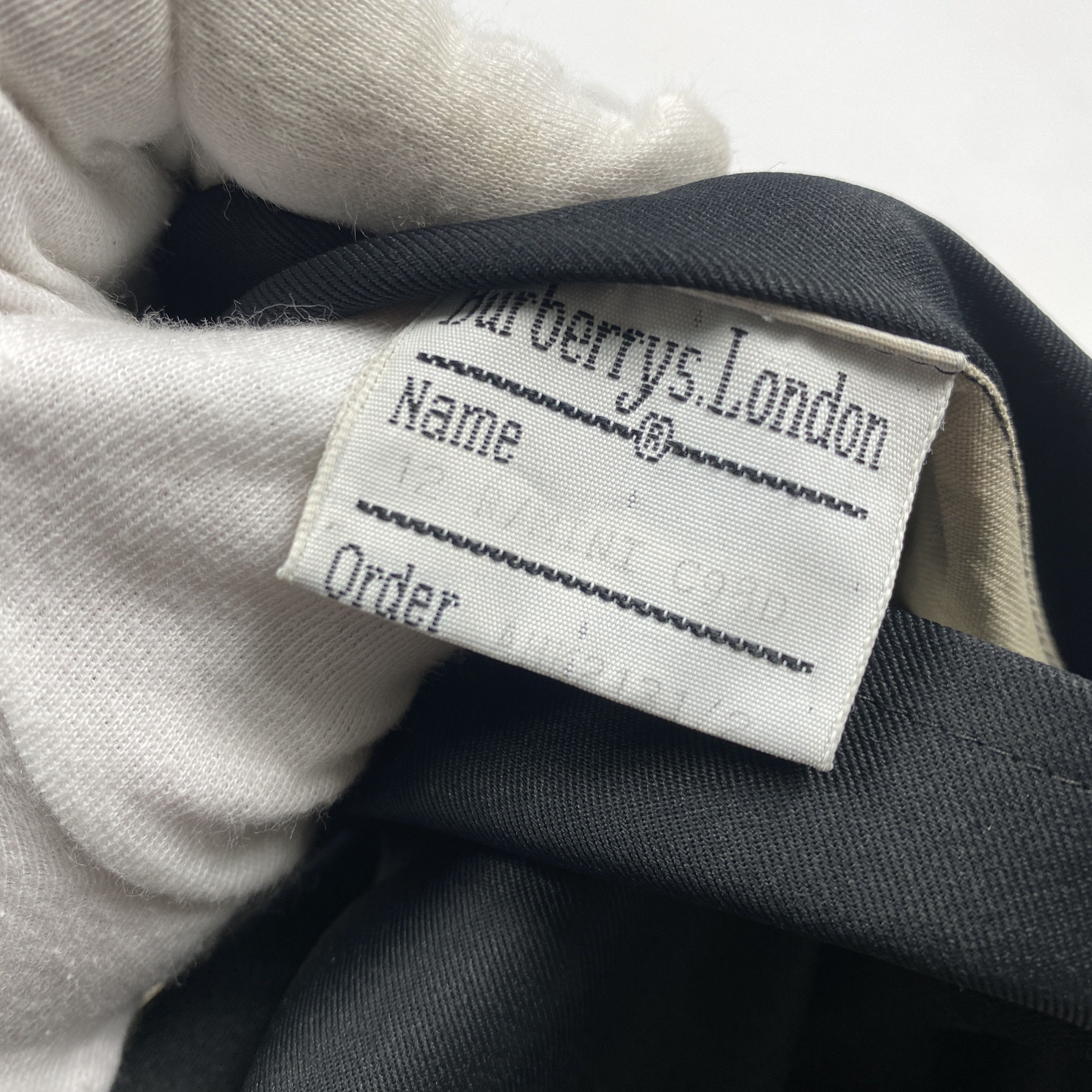 Burberry × Vintage Women`s Vintage Burberrys Black Mini Trench Coat Size 12 Size M / US 6-8 / IT 42-44 - 11 Thumbnail